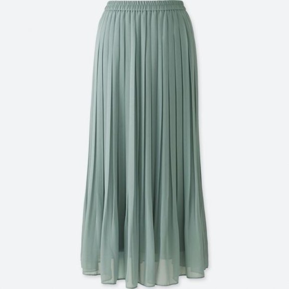 uniqlo pleated midi skirt